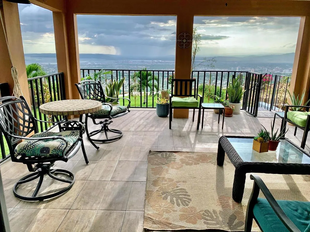 Villa Bella Vista Kingston