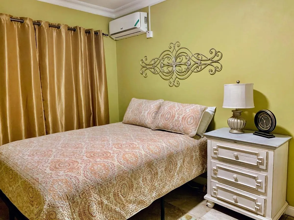 Villa Bella Vista Kingston