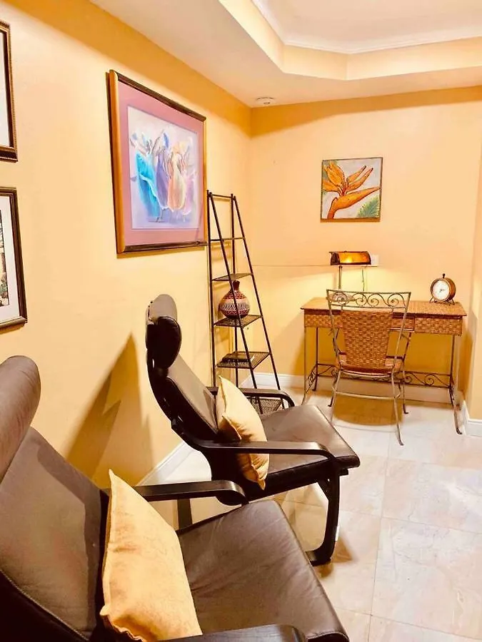 Villa Bella Vista Kingston
