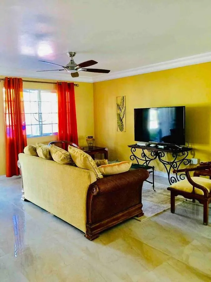 Villa Bella Vista Kingston 0*,