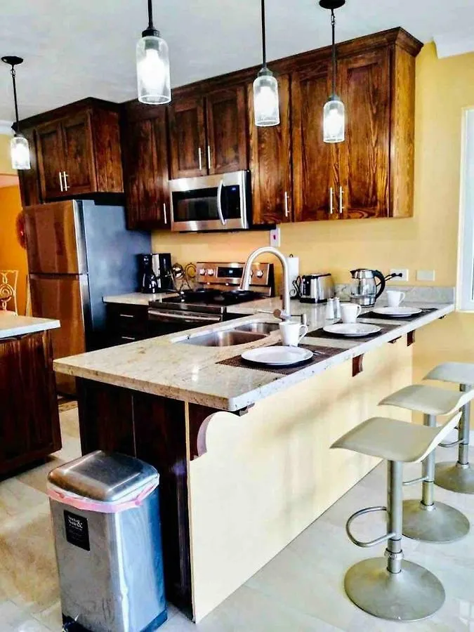 Villa Bella Vista Kingston