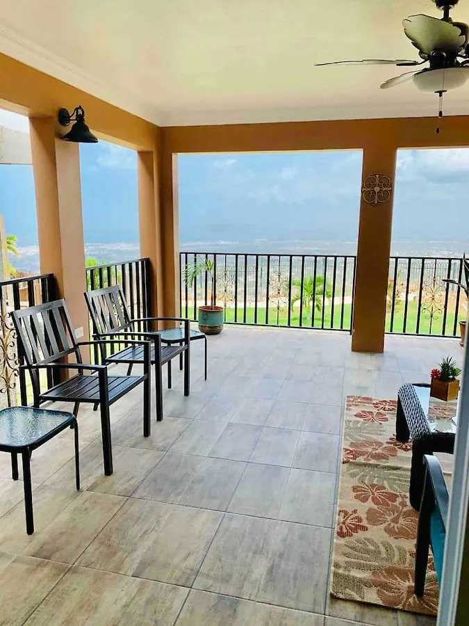 Villa Bella Vista Kingston